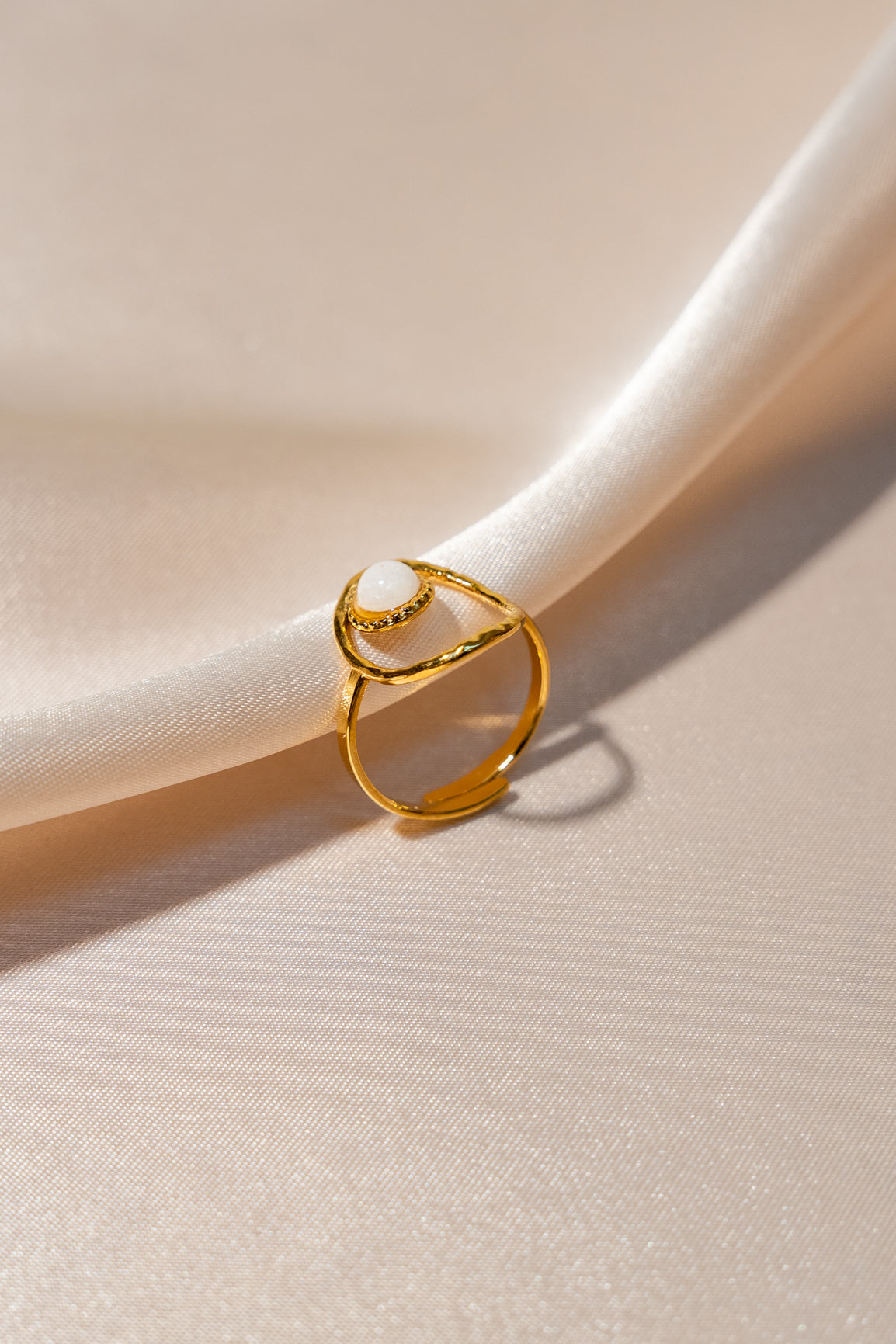 « Lily » ring