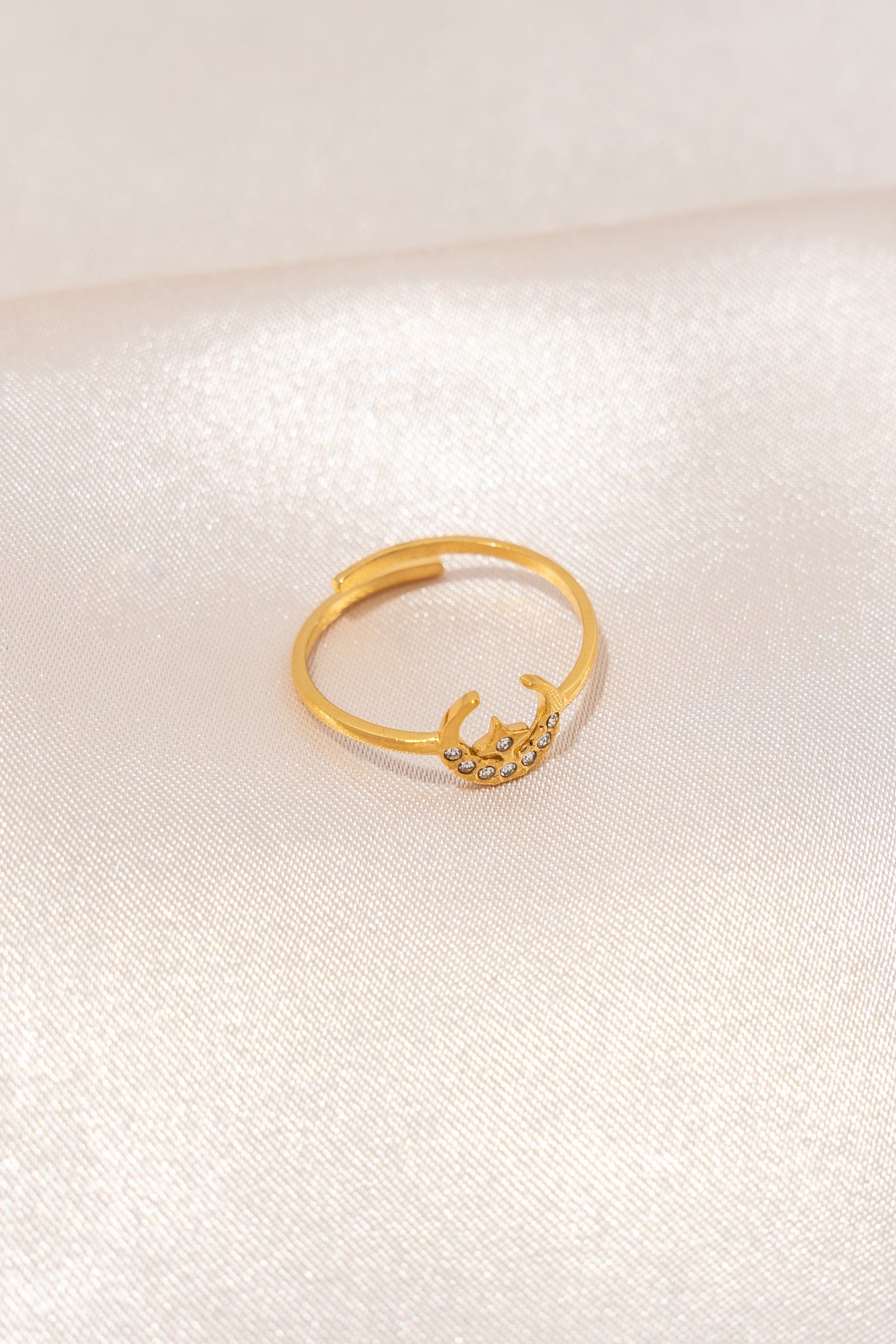 « Crescent » ring